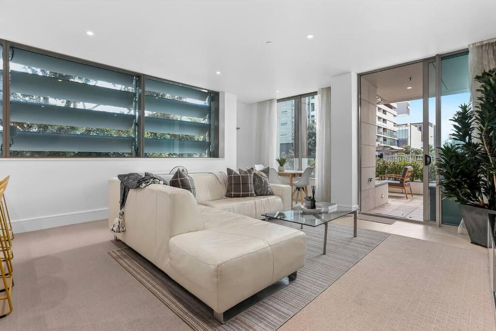 Elegant & Sunny Living With Stunning Marina Views Lejlighed Auckland Eksteriør billede